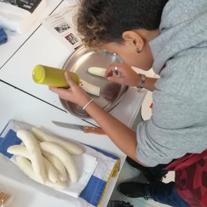 foto UEC fent esmorzar 2