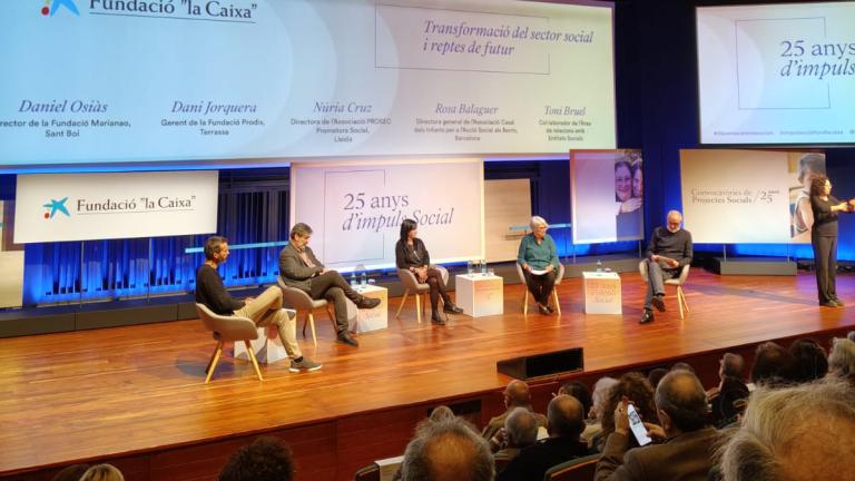25 anys obra social la caixa